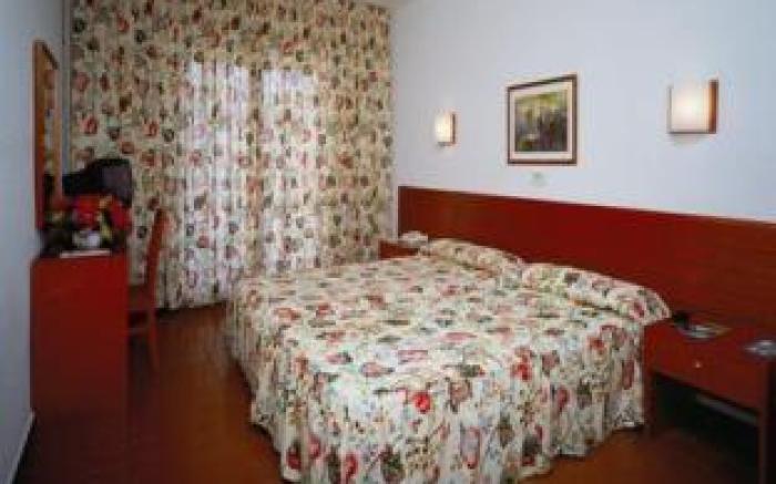 Hotel Garbi Park & AquaSplash