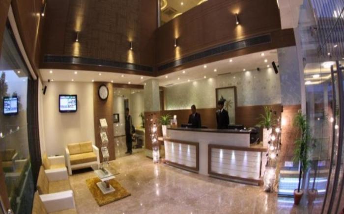Pearl Hotel & Banquets Ahmedabad