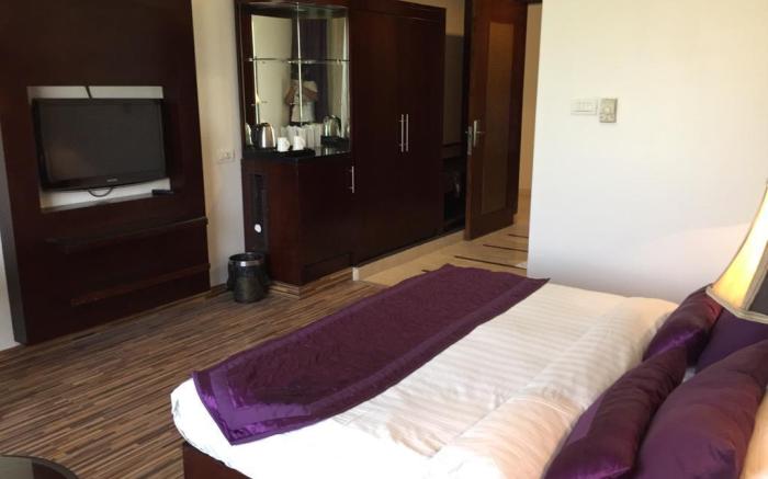 Mohan Vilaas Hotel and Resort