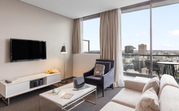 Meriton Suites Campbell Street