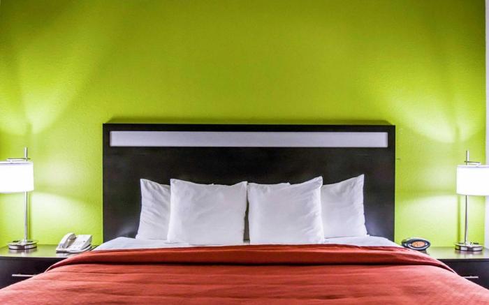 Quality Suites Fort Myers Airport I-75