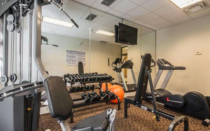 Comfort Inn & Suites