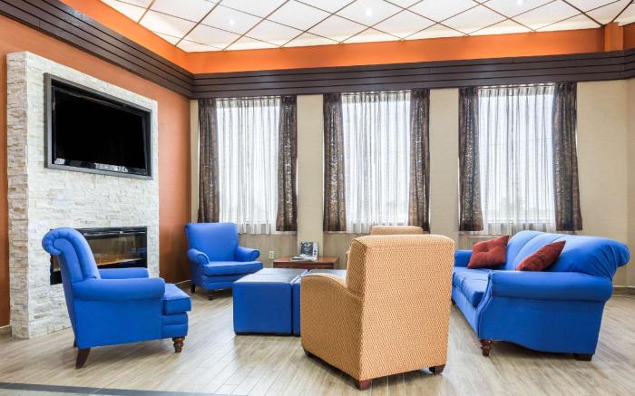 Comfort Inn & Suites