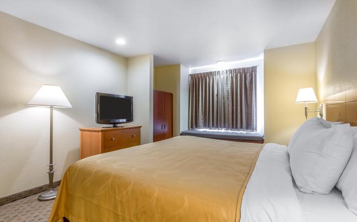 Quality Inn & Suites