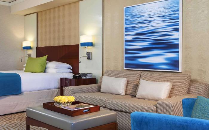 Trump International Beach Resort