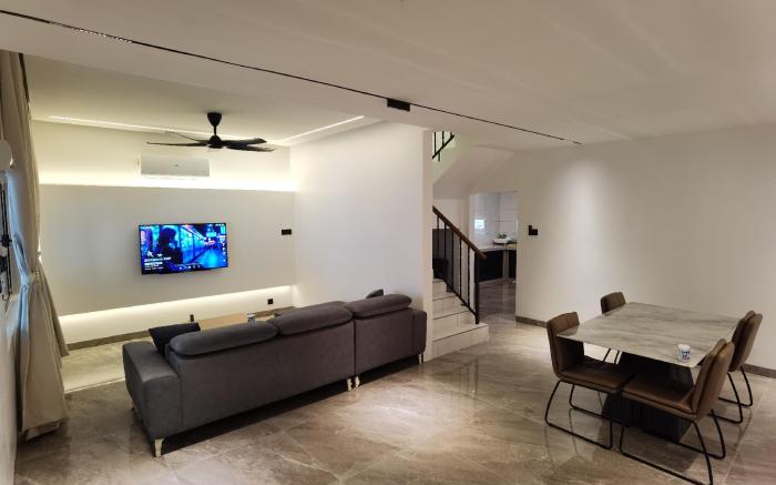 New Renovated 2 Min To BP Mall, Aeon big, Mcd 3BR