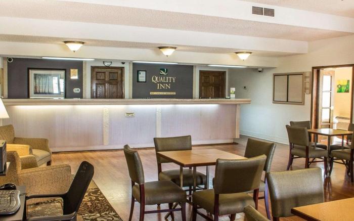 Quality Inn Tulsa Central