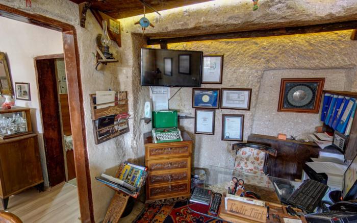 TURKİSH CAVE HOUSE