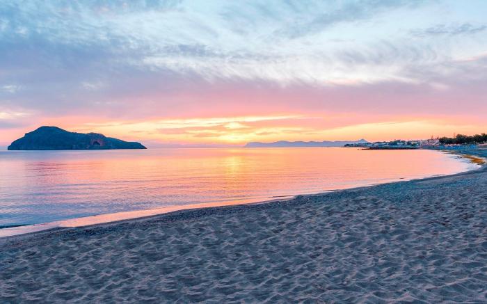 Porto Platanias Beach Resort & Spa