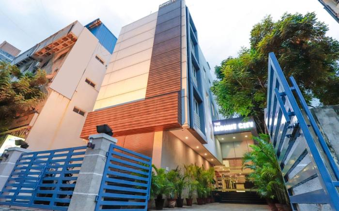 The Mount City Near Us Consulate