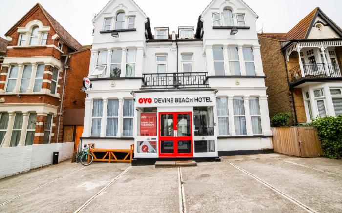 Devine Beach Hotel, Westcliff Southend-On-Sea