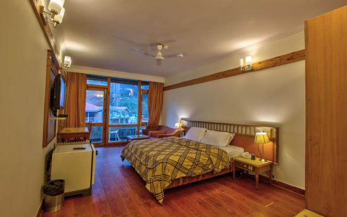 Hotel Piccadily Manali