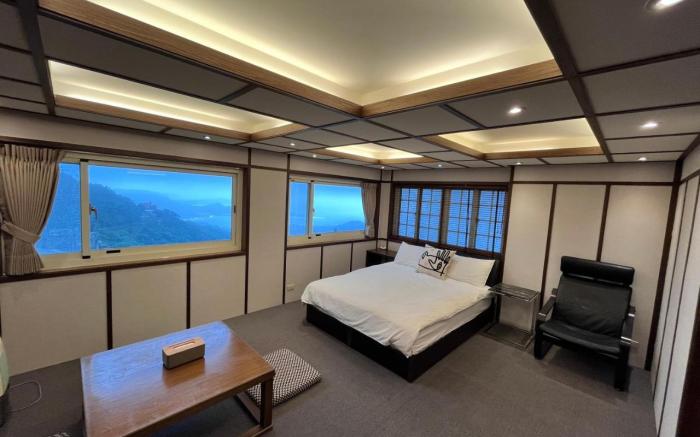 Shanhai Guan B&B