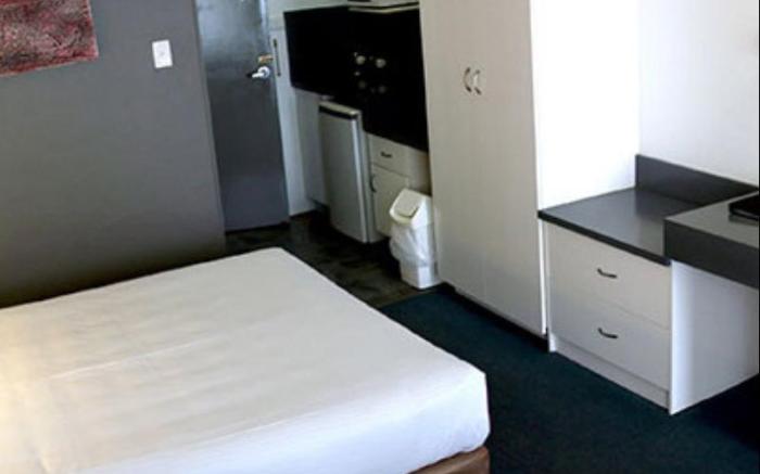 Port Aloha Motel