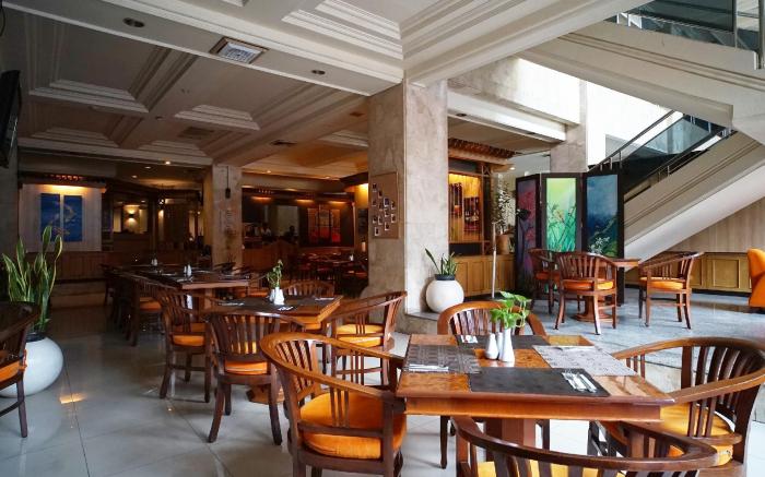 OYO 1735 Adika Bahtera Hotel