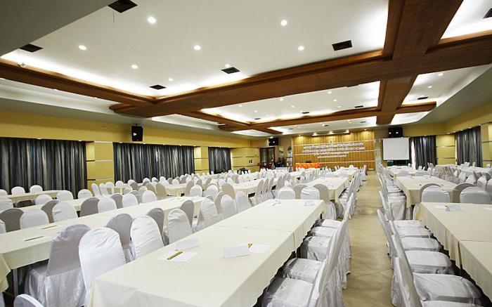 Sea Breeze Jomtien Resort