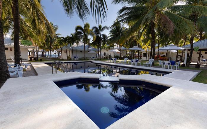 CoralView Beach Resort