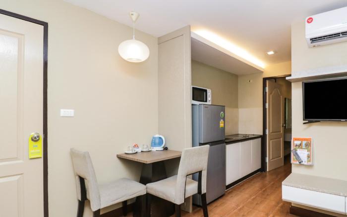 Greenview Ekkamai 10 Suite