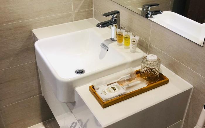 Netflix free- Luxury Condotel Vinhomes Skylake
