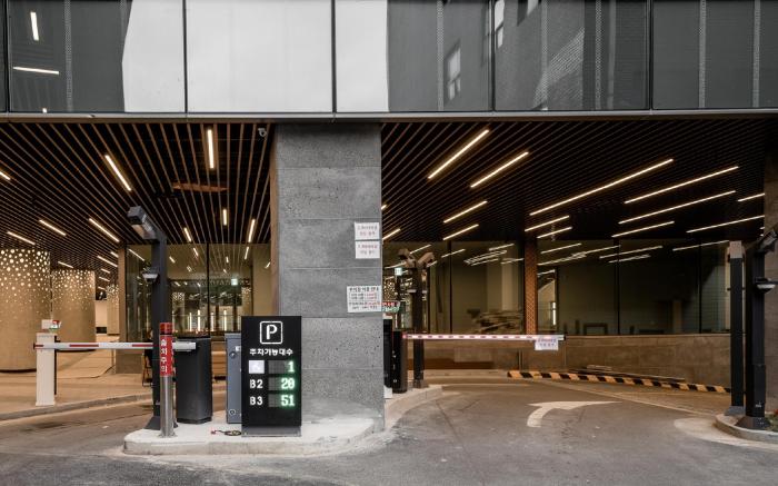 NINE TREE BY PARNAS SEOUL INSADONG 