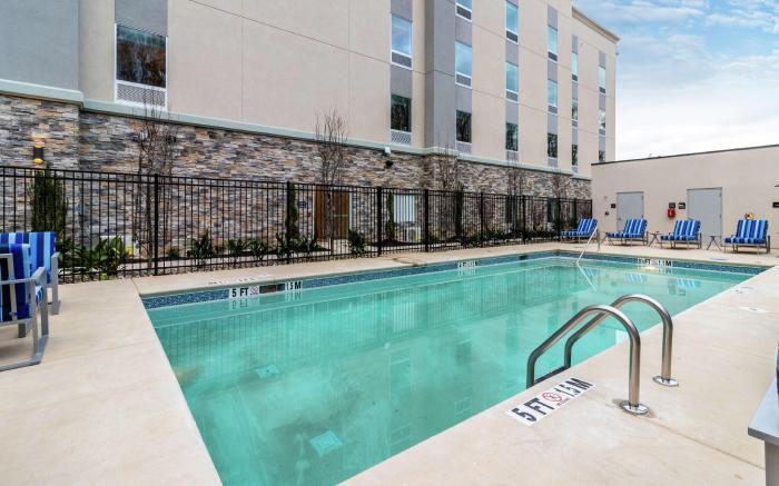 Hampton Inn Locust Grove, GA