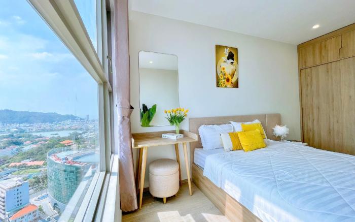 HomeAway 02_The Sóng Vung Tau_3BRs LUX Condotel