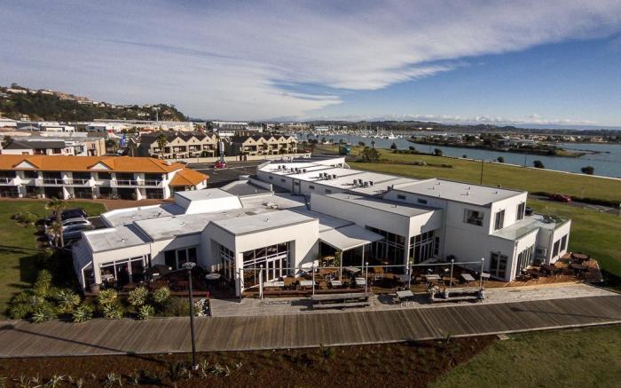 East Pier Hotel