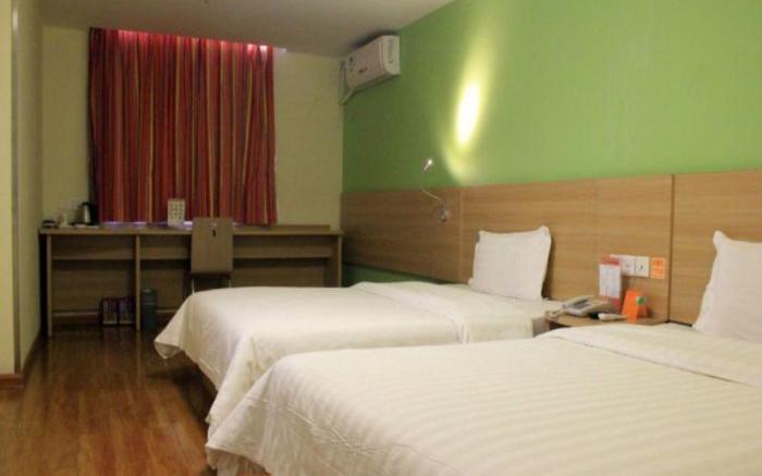 7 Days Inn Xi'an Zhonglou Dachai Zhangxueliang Memorial Hall