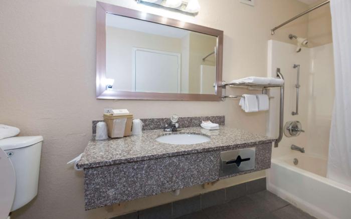 Red Roof Inn Mobile - Midtown