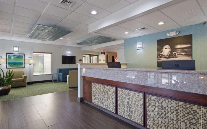 Best Western Plus Springfield Airport Inn