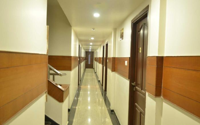 Hotel Sanu International