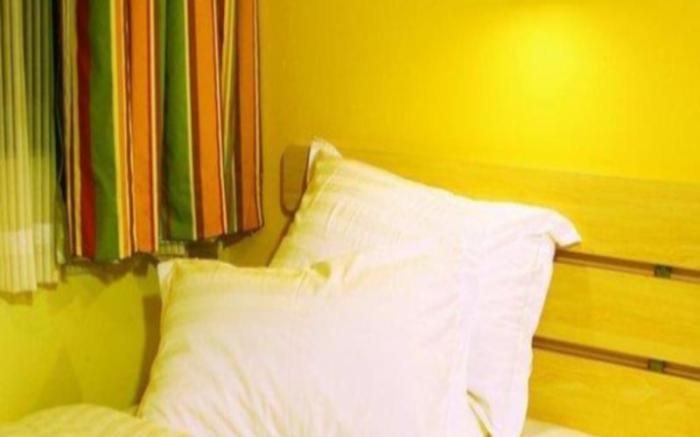 7 Days Inn Luoyang  Mingtang Scenic Spot Yingtianmen