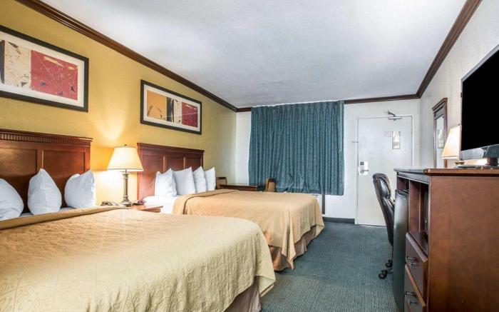 Quality Inn San Diego I-5 Naval Base