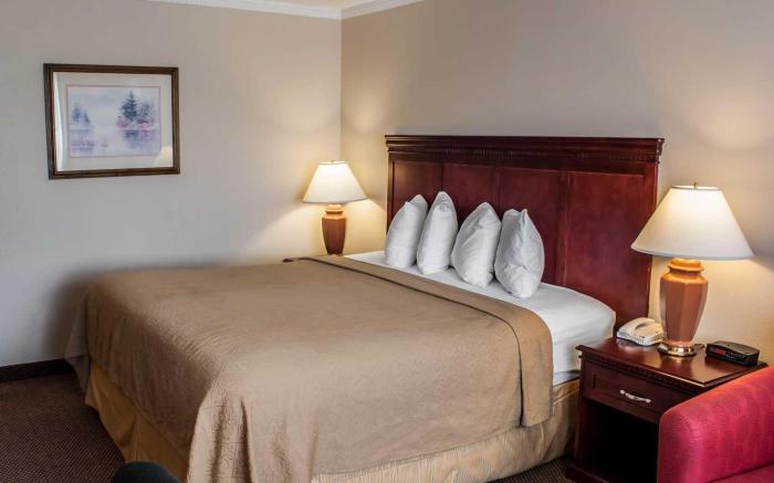 Quality Inn & Suites Fife Seattle