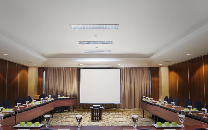 Grand Edge Hotel Semarang