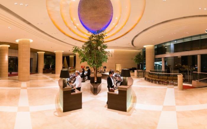 Harbour Plaza Metropolis