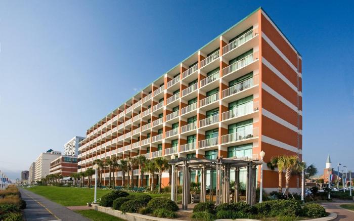 Holiday Inn & Suites Virginia Beach - North Beach By IHG