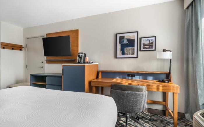 Country Inn & Suites by Radisson, Shelby, NC