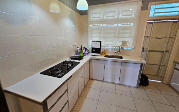 Modern DI3 COZY HOUSE 3 ROOM 6PAX@ ALMA JUSCO.BM