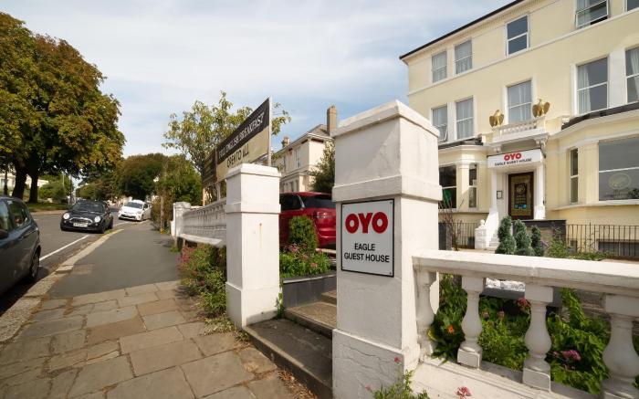 OYO Eagle House Hotel, St Leonards Hastings