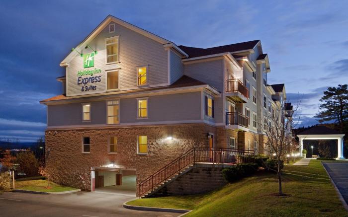 Holiday Inn Express Hotel & Suites White River Junction By IHG