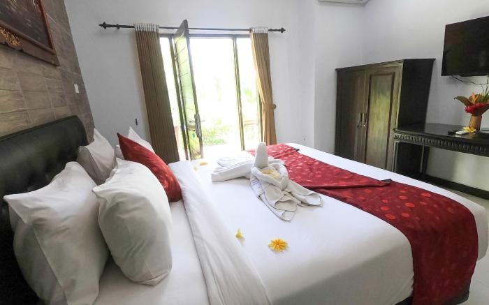 palm bamboo hotel