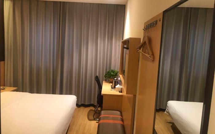 7 Days Premium Xiong'an New District Rongcheng People's Hospital
