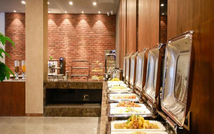 James Joyce Coffetel Harbin Railway Station Songlei Yuanda Pedestrian Street