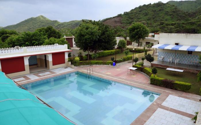 Hari Priya Resort By Ankur Garden