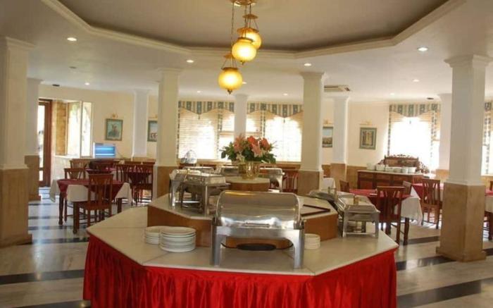 Hotel Heritage Inn A Luxury Retreat in City Center