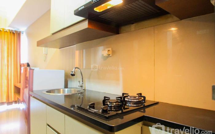 Fabulous Studio Grand Dhika City Apt By Travelio