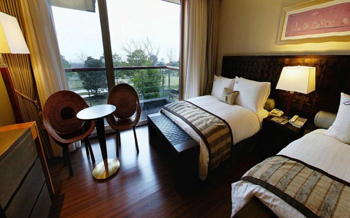 Elysian Jeju Golftel