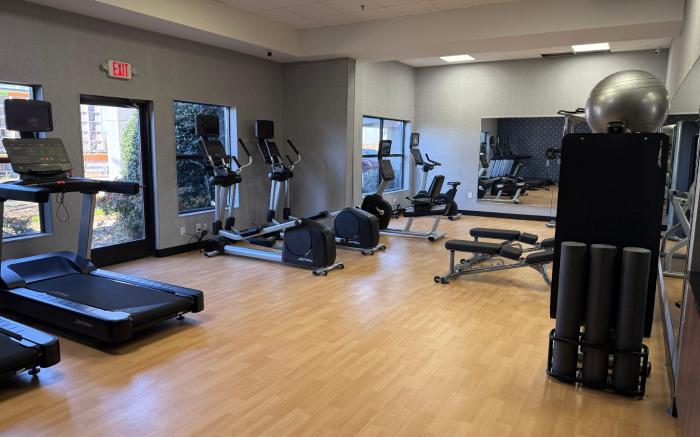 Sky Point Hotel & Suites Atlanta Airport