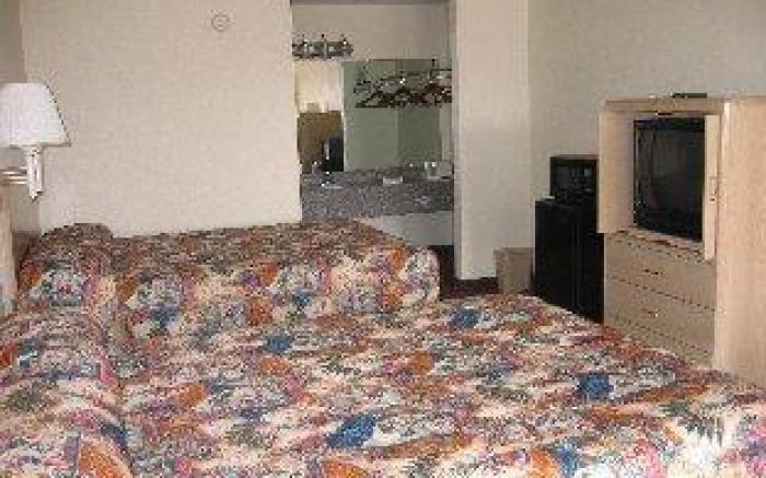 Fairway Inn